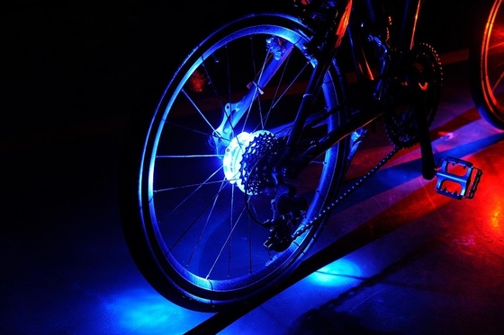 95x18mm LED Sepeda Spoke Lights Pemasangan Rilis Cepat IPX4